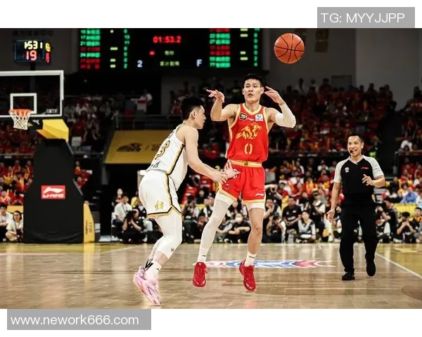 今天CBA精彩对决辽宁队与上海队比赛录像回顾与精彩瞬间分析