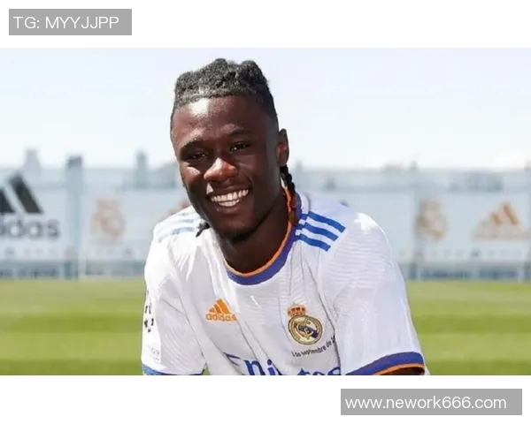 卡马文加：年轻天才的崛起与未来足球的无限可能性