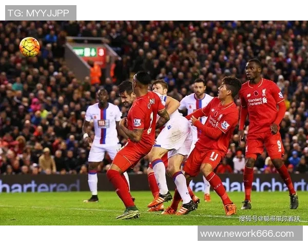 曼联主场迎战南安普顿争夺英超宝贵三分的激烈对决 曼联主场迎战南安普顿争夺英超宝贵三分的激烈对决