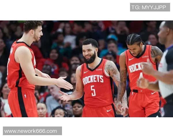 火箭队与热火队激战全场精彩瞬间回顾与赛后分析