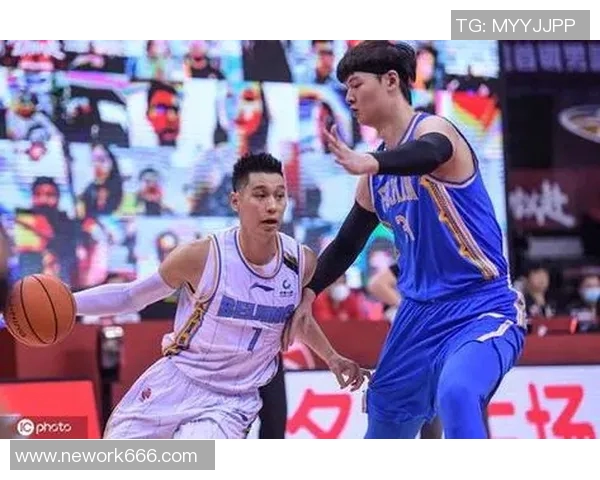 CBA季后赛精彩对决浙江队迎战深圳队全程直播不容错过