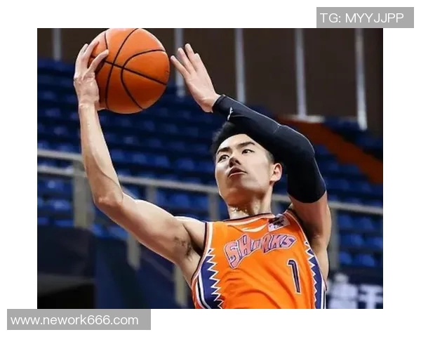 李添荣的成长之路:从平凡少年到杰出领袖的奋斗故事 李添荣的成长之路:从平凡少年到杰出领袖的奋斗故事